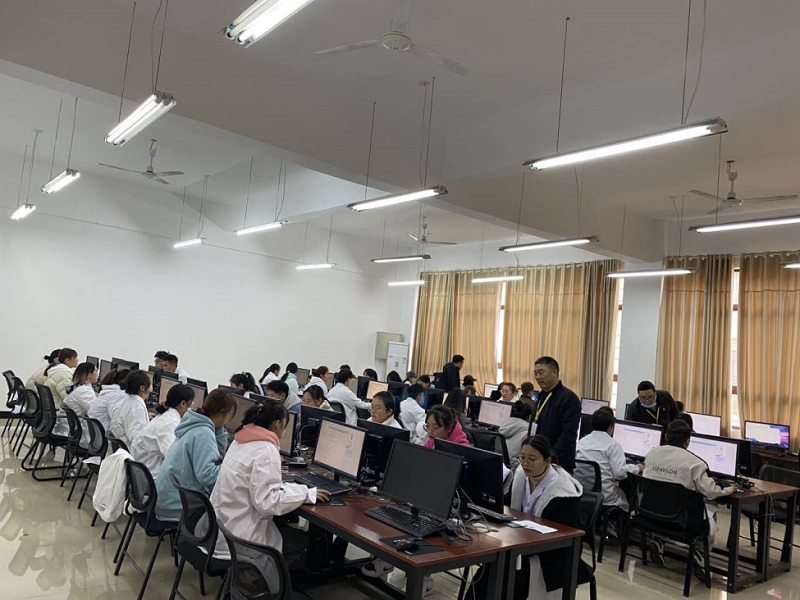 以“1+X”证书考试为抓手，为药学专业人才培养提质赋能(图1)