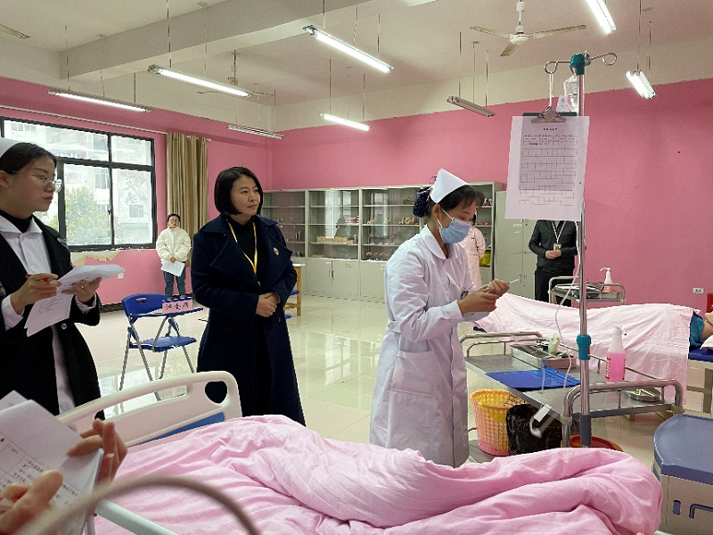 创新协同·奋竞于春-beat365英国官方网站第六届护理技能大赛圆满举办(图4)