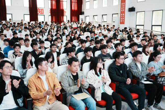 匠心筑梦 职创未来| beat365官网装备制造与信息技术学院“技能活动月”系列活动圆满结束(图18)