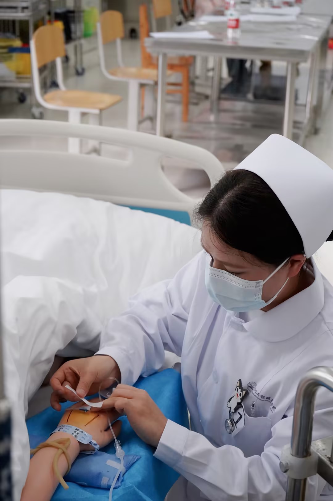 比学赶超强技能·业务比武展风采 ——beat365英国官方网站第七届护理技能大赛圆满举办(图6)