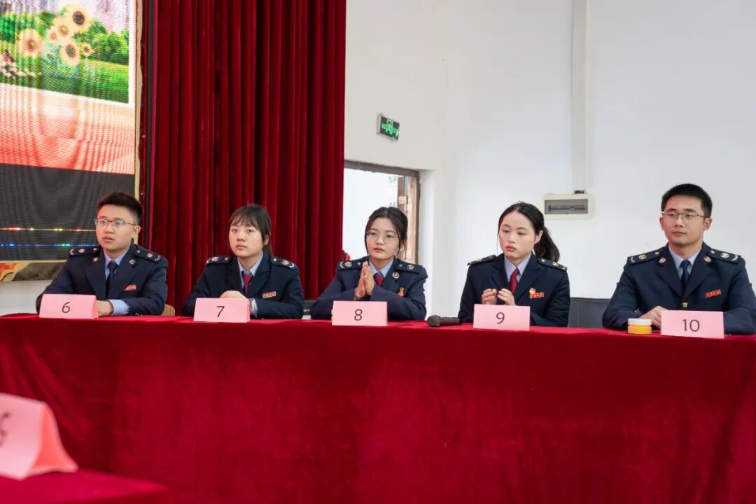 税校携手促交流 文体融合展新风丨beat365英国官方网站与国家税务总局德江县税务局联合举办2025冬季趣味运动会(图7)